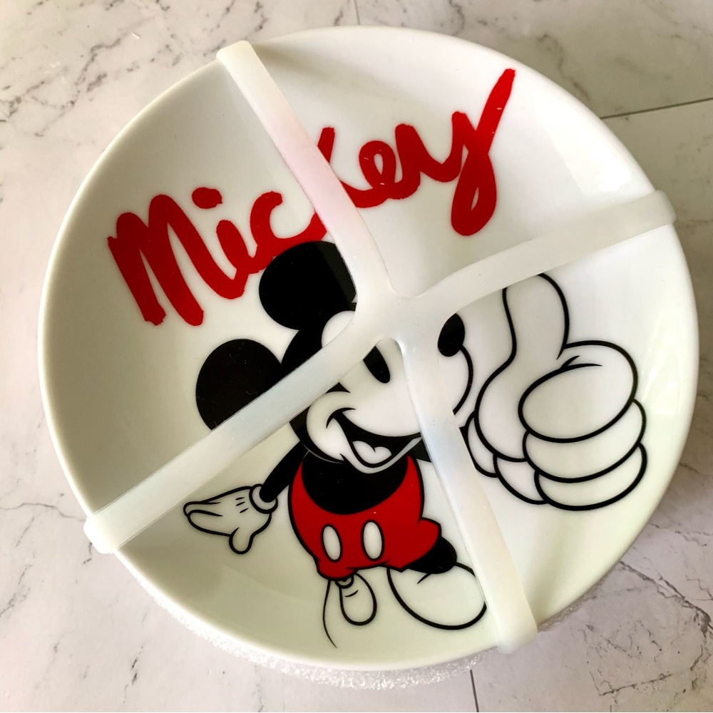 Disney Mickey Mouse & Friends ceramic 6 IN Appetizer Plates - Picture 2 of 5